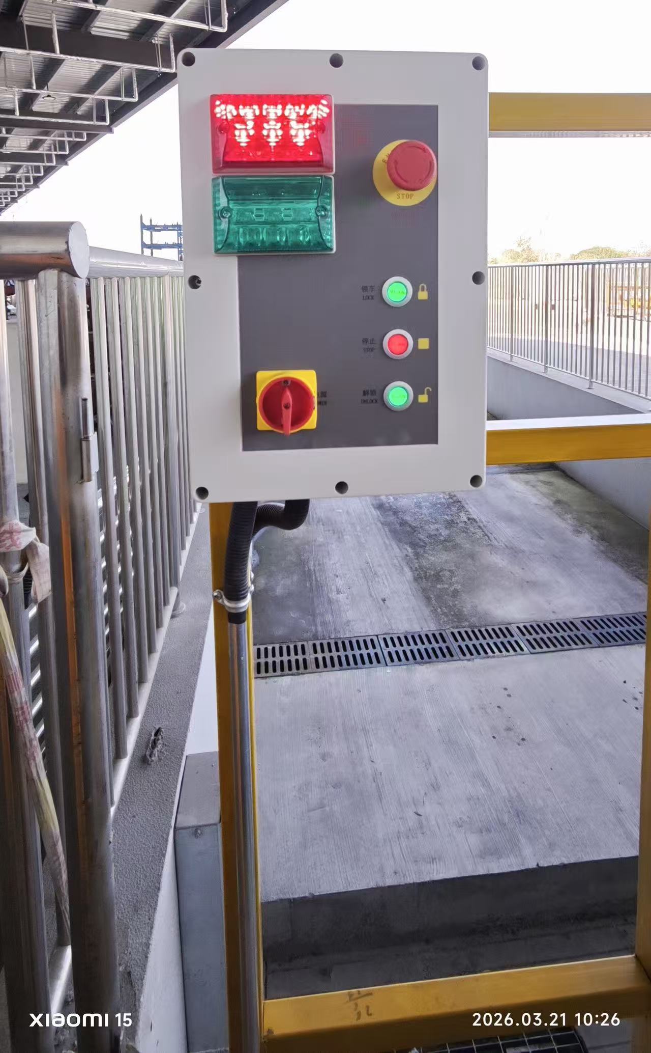 61dcc543e5378c0cdeb5ec37e24aac67